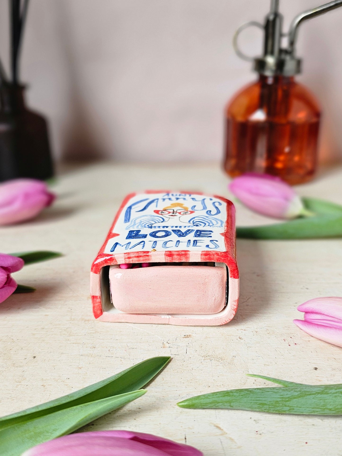 Made to order: Aunt Fanny's Love Match small ceramic matchbox red and pink small