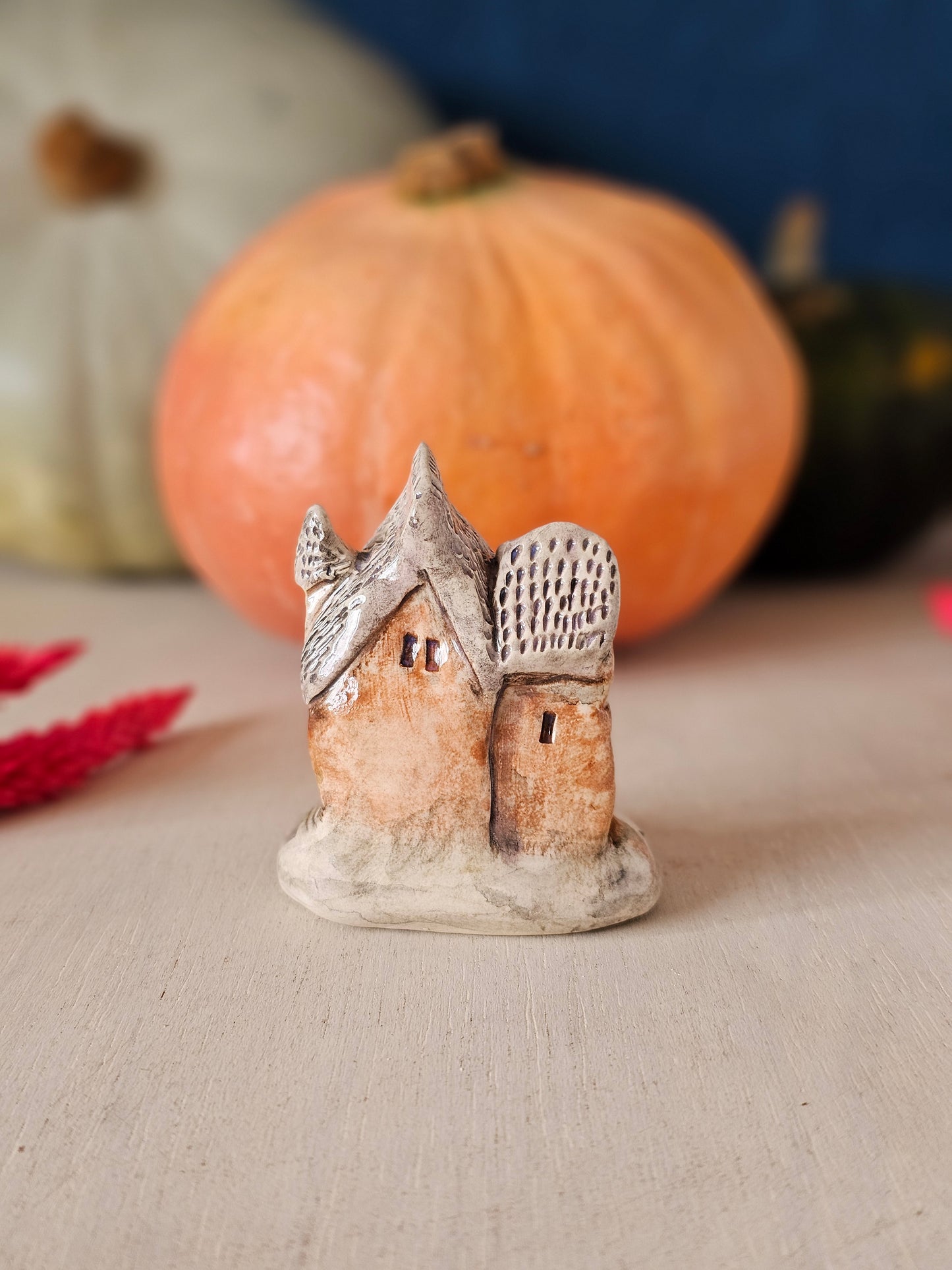 The Haunted House ceramic Halloween ornament Decoration