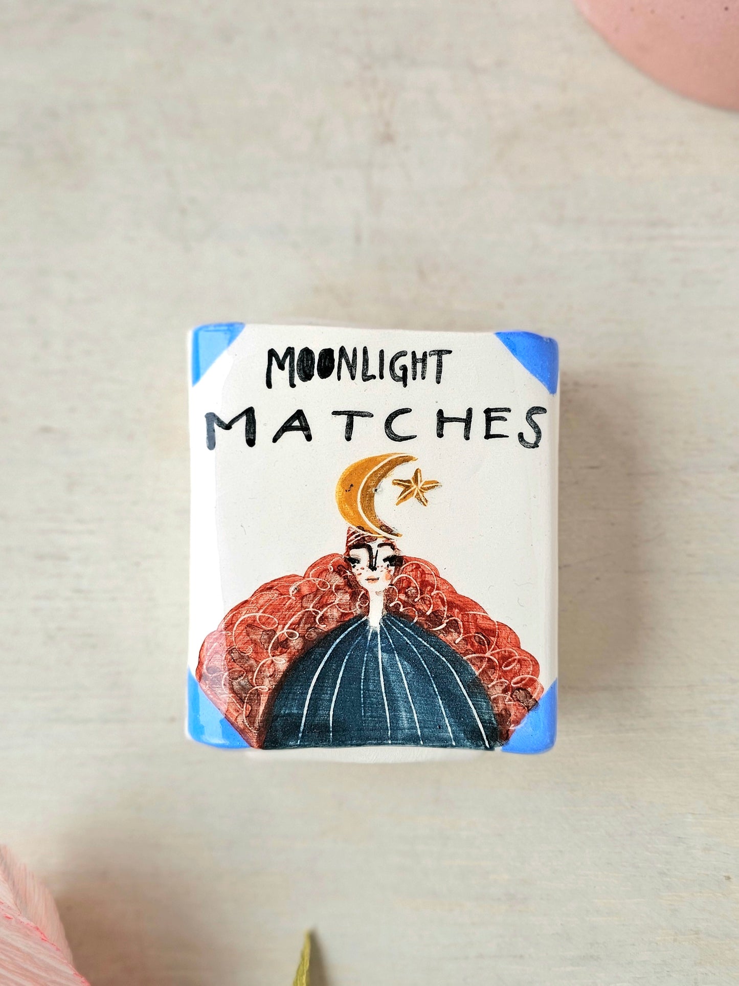 Moonlight matches Luna small ceramic matchbox